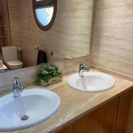 Privada Junto A La Playa Espanola Cerca De Puerto Banus *