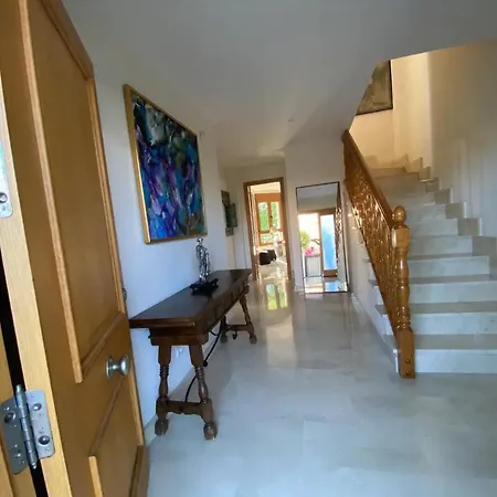 Privada Junto A La Playa Espanola Cerca De Puerto Banus Marbella